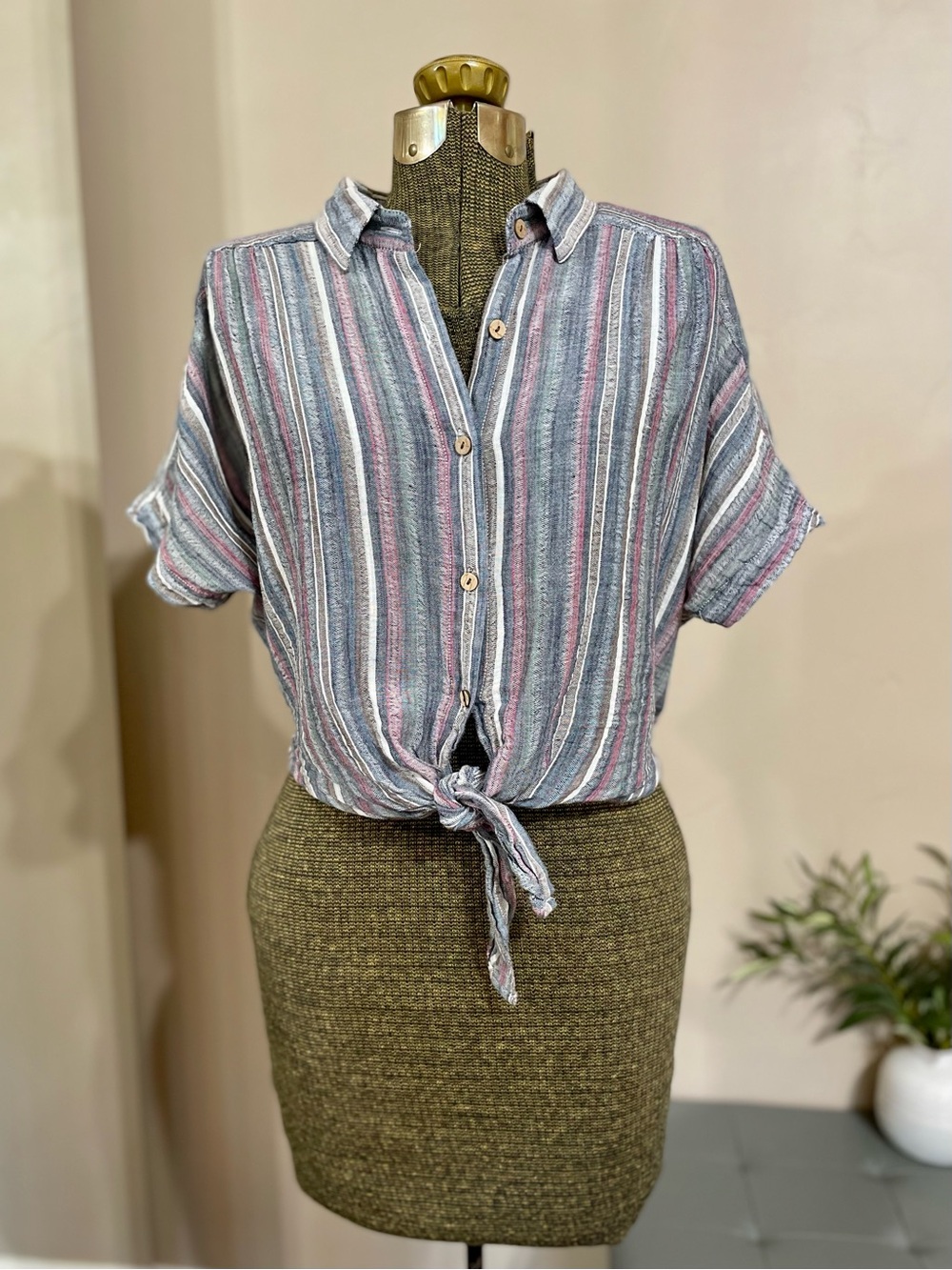 Vintage Y2K Love Notes Striped Cotton Tie Waist Crop Top Button Up Shirt Coastal